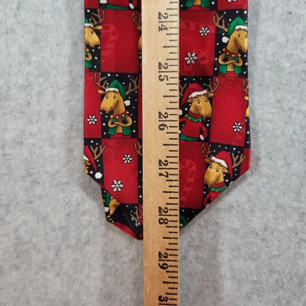 Vtg‎ Hallmark Reindeer Red Mens Neck Tie Approx 57